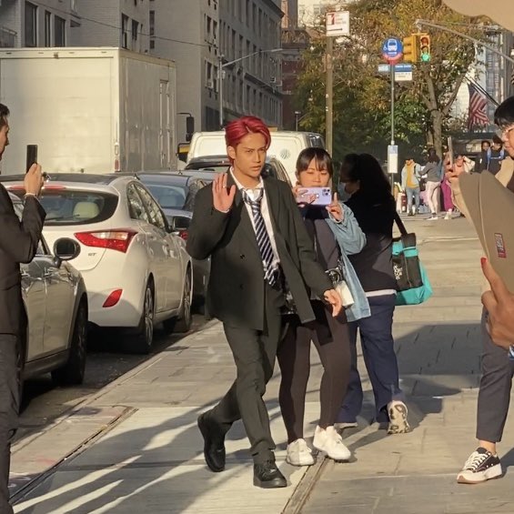 FelipPhotos's tweet photo. ladies and gentlemen The CEO of @superior_son 🖤 Mr. Felip Jhon Suson.

SB19WYAT onGDNY
@SB19Official #SB19      
#SB19onGoodDayNewYork

#SB19_KEN #FELIP https://t.co/ypzcEfyYjB