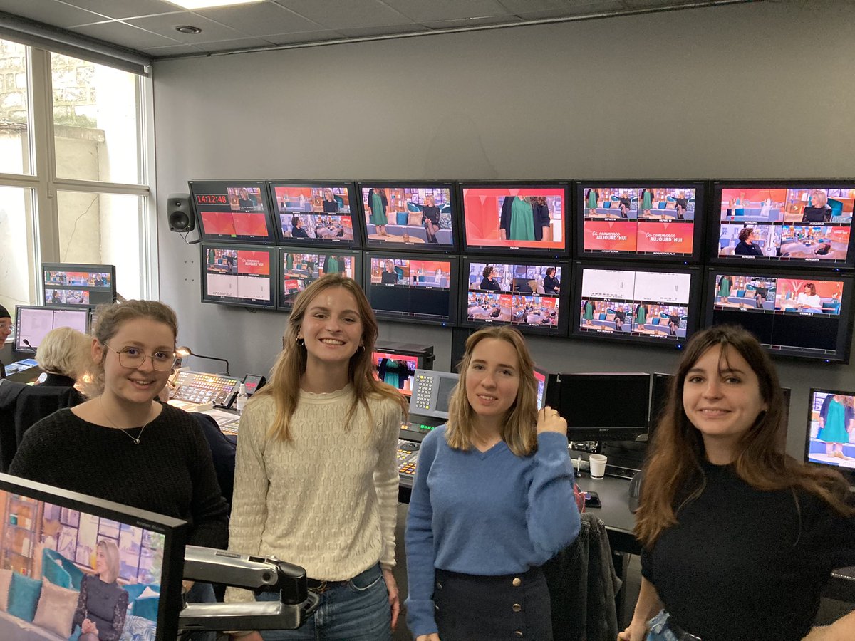 Les étudiantes du #Master2 #médias et #management du <a href="/CELSA_Officiel/">CELSA</a> assistent a l’enregistrement de <a href="/CaCommenceAuj/">Ça commence aujourd’hui</a> ! Sur le plateau et ds la régie !!! #transmettre #encadrer #enseigner  <a href="/antoineboilley/">Antoine Boilley</a>  <a href="/Guerin_Steph/">Stéphanie Guérin</a> @France2tv