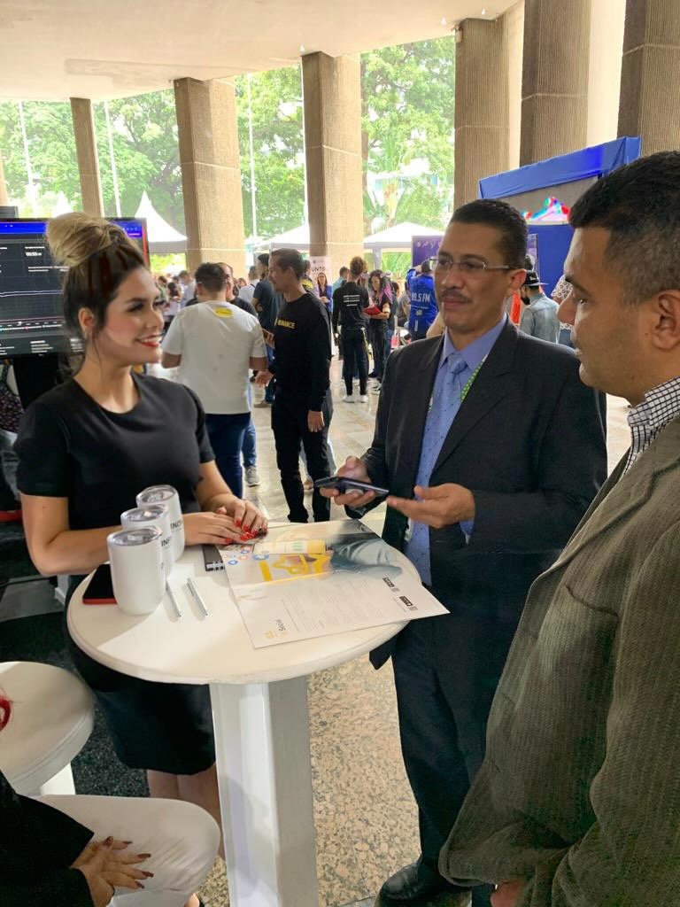 InfinoxGlobal's tweet photo. INFINOX is back today for Day 2 at the @CCSBlockchainWk  in Venezuela.
Come say hi to our team!

#INFINOX #INFINOXLATAM #GlobalBroker #CBW2022 #Fintech #Venezuela #FinancialMarkets

*All trading carries risk https://t.co/ng5XIgt8yD