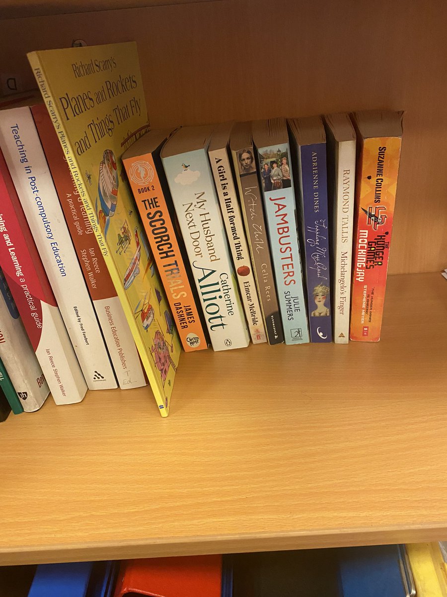 HudsReps's tweet photo. The Big SU Book Hunt

Today we’ve been sorting and distributing books across campus! Have a look in your common room and feel free to borrow or swap them! Just look for the pink sticker! https://t.co/F5Z7NQyFh3