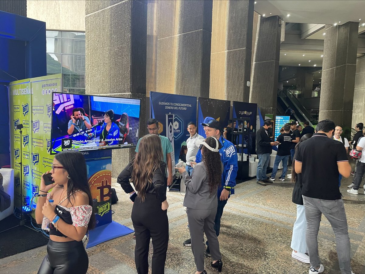 infinoxlatam's tweet photo. INFINOX está de vuelta en el Día 2 del @CCSBlockchainWk  en Venezuela.
¡Pásate a saludar a nuestro equipo!

#INFINOX #INFINOXLATAM #GlobalBroker #CBW2022 #Fintech #Venezuela #MercadosFinancieros

*Todas las operaciones conllevan riesgo. https://t.co/ohbBJ1mMjx