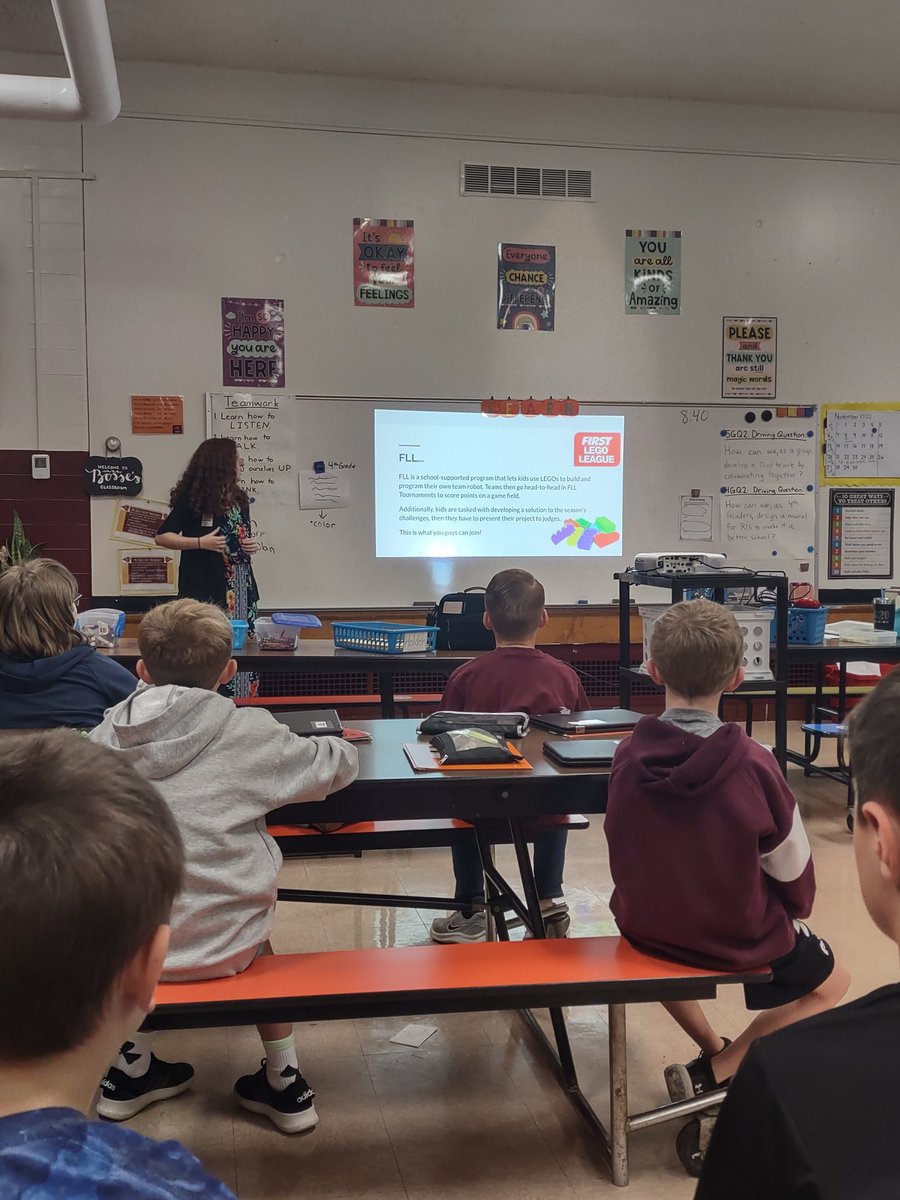 mrskidscount's tweet photo. Our 4th and 5th grade PBL classes enjoyed a fantastic presentation from the @Rambotics3201. Team 3201... Big thanks for sharing your skills and demonstrating stellar leadership! @RossRams1 https://t.co/Z0uDOyLaJJ