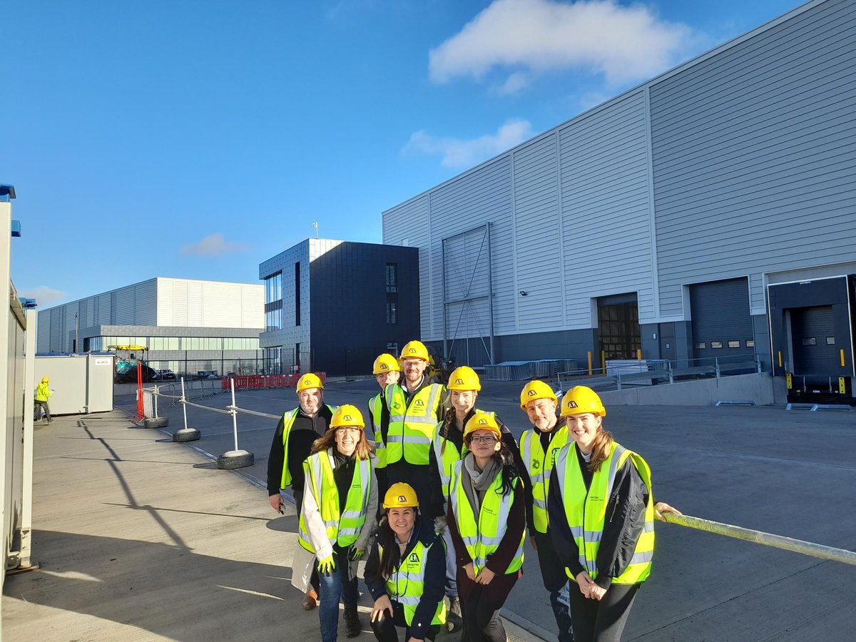 ADSK_Construct's tweet photo. Thrilled to join the @macgroupcom team on the #jobsite and see how #contech is impacting construction projects.
#macgroup #TEAMmac #hardhat https://t.co/eKVtIUoplC