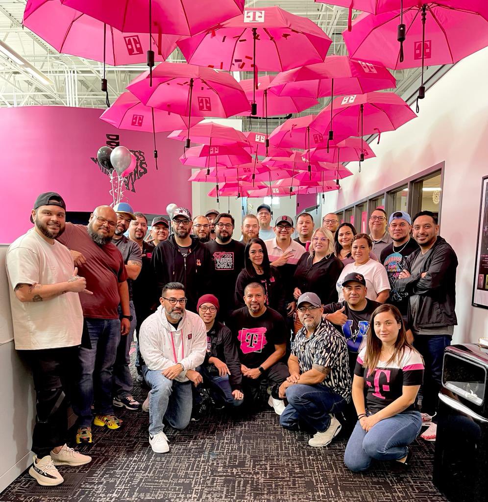 VictorF0907's tweet photo. Central Texas Care rally meeting was 🔥🔥!! Such strong leaders having amazing discussions, ideas &amp; hunger to continue the growth of Mission. Ready for November💪🏻💪🏻 !! @Aejaz_H @m_wan4life @JonFreier https://t.co/5yGtTJxvTH