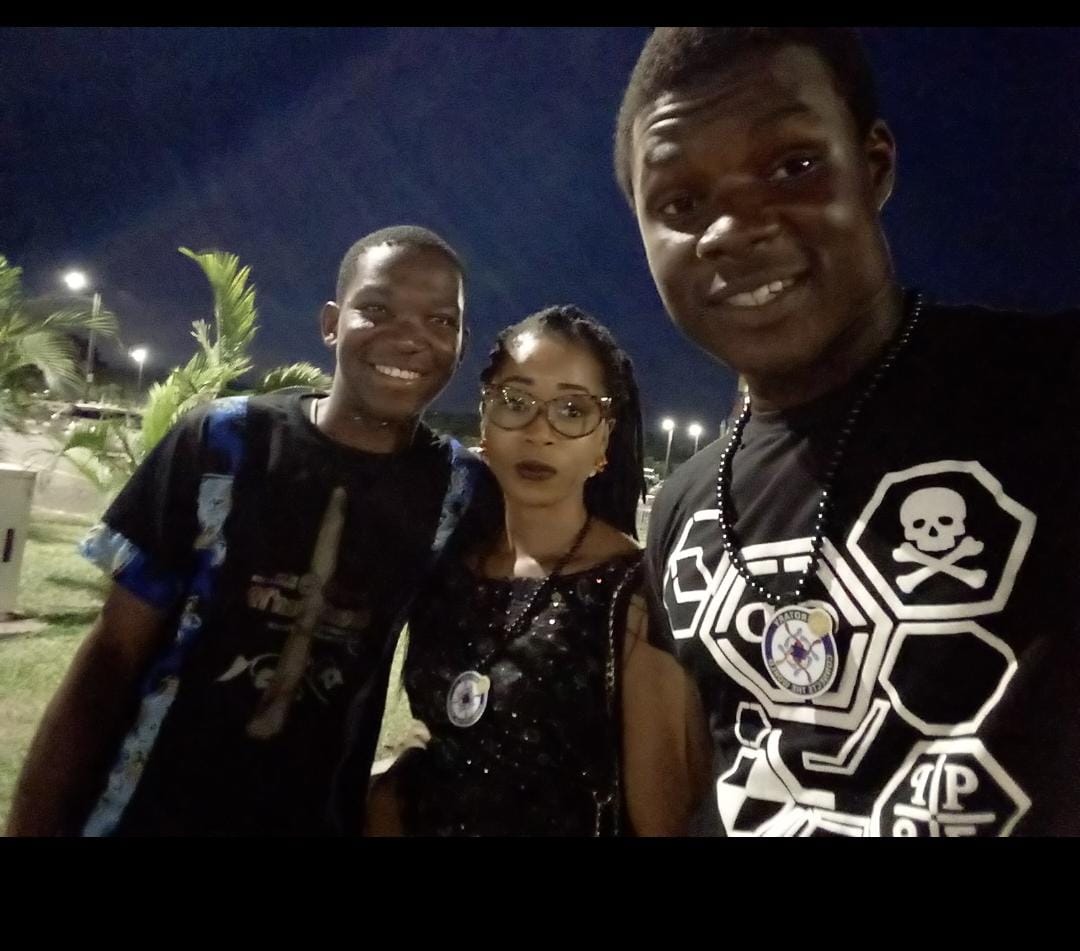 OgbeniAyoola's tweet photo. Challenge Day 4:
Best trip remains Nigerota at Bells University, Otta.

Just look at Bella and Cornelius 😂🤣😅

#RotaractD9125
#RotaractChallenge
#NovemberChallenge
#RotaryFoundation
#Rotary https://t.co/aHOtt6gkw6