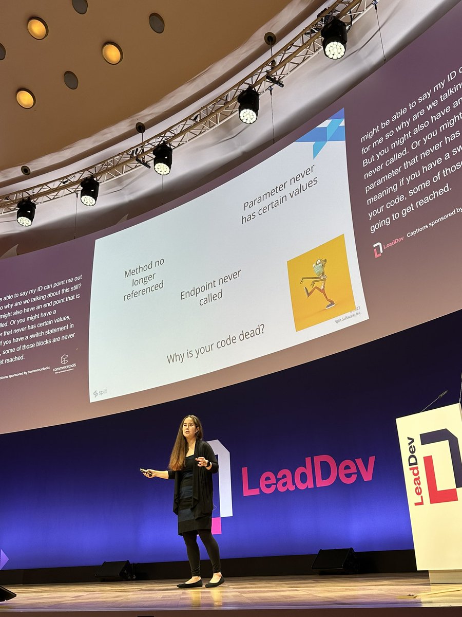 patkua's tweet photo. Dead code not be so obvious #LeadDevBerlin @jkebertz https://t.co/iL6IT9tK3T