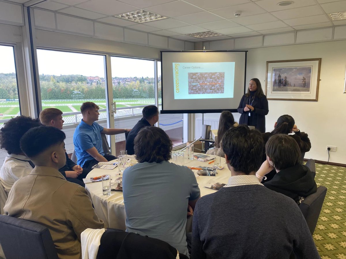 careersinracing's tweet photo. They then had a presentation about the Careers options in the industry &amp; a talk with Harriet Collins Sponsorship Director at Newbury. They then enjoyed the racing from their own private box! 🐎

#Careers #CareersinRacing #ExploreDay #Newbury @NewburyRacing https://t.co/O1GZmhvCf0