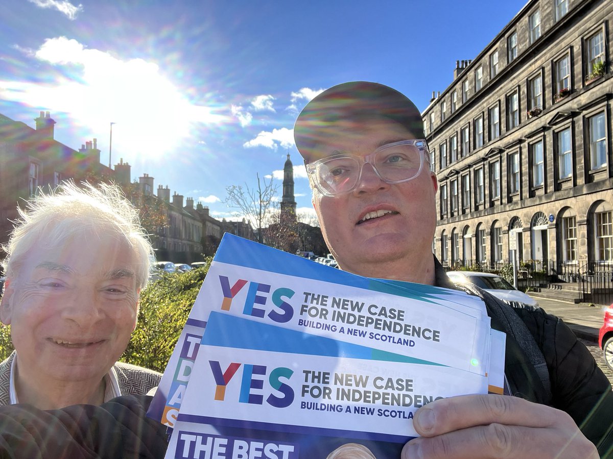 Pablodelmar's tweet photo. Lovely morning for a bit of #activeSNP
Never too old to join the #IndependenceGeneration
Out with our new @LeithWalkSNP member Will. Lots of support & questions for @YesScot
✅ Claremont Court
✅ East Claremont Street
✅ Bellevue Place
✅ Melgund Terrace
✅ Claremont Crescent https://t.co/9ioKTYSQqy