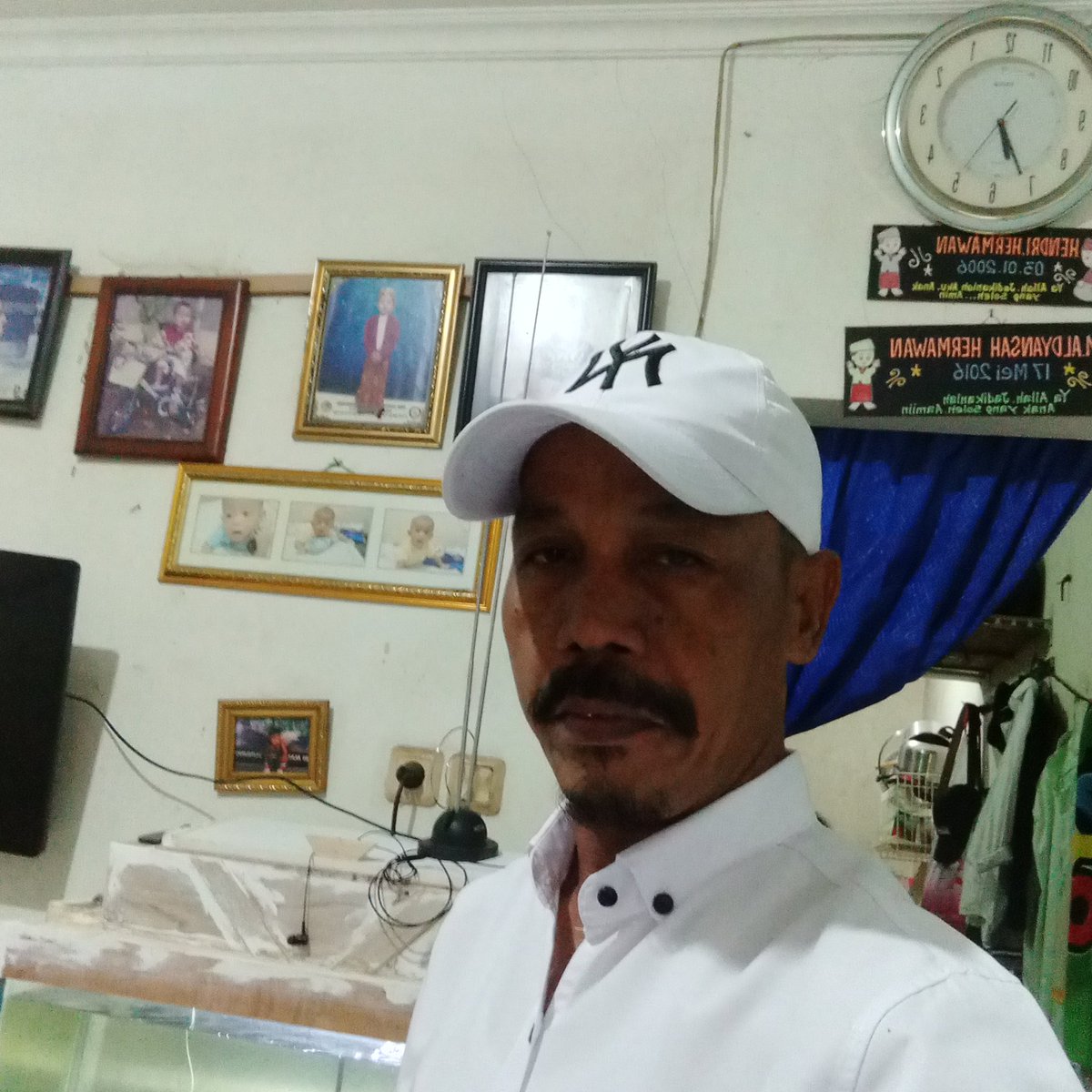 AldiUntung's tweet photo. #FotoProfilBaru https://t.co/pBnTQGvt3m