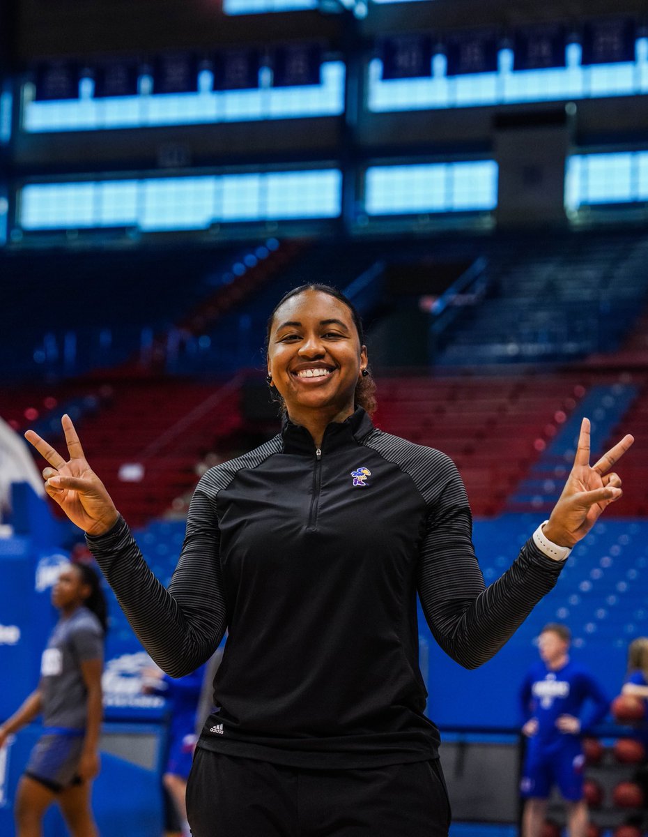 Kansas Women's Basketball tweet media