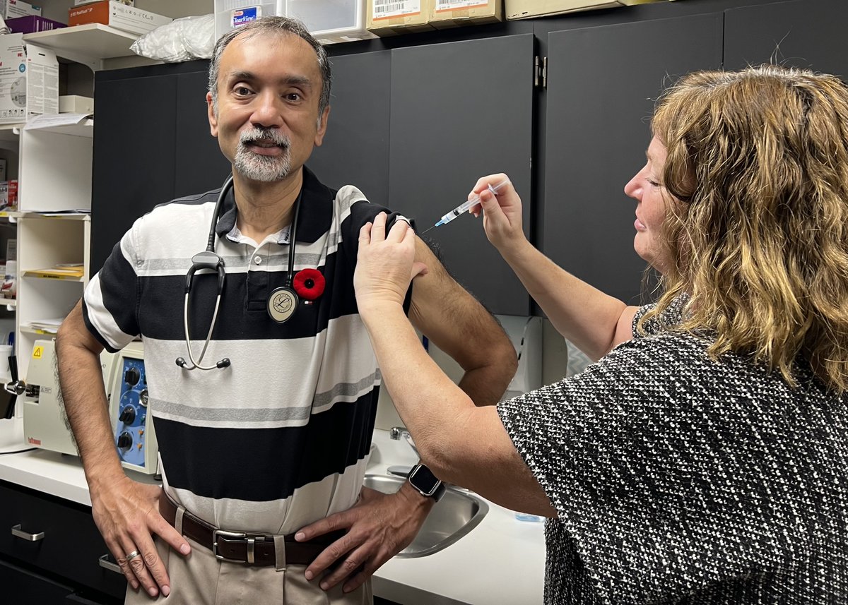 Just a reminder.  It's November. Wear a #poppy .  Get your #flushot.  #VaccinesWork and reduce your risk of serious illness. This years #fluseason may be worse.  So protect yourself and #GetVaccinated against the flu.