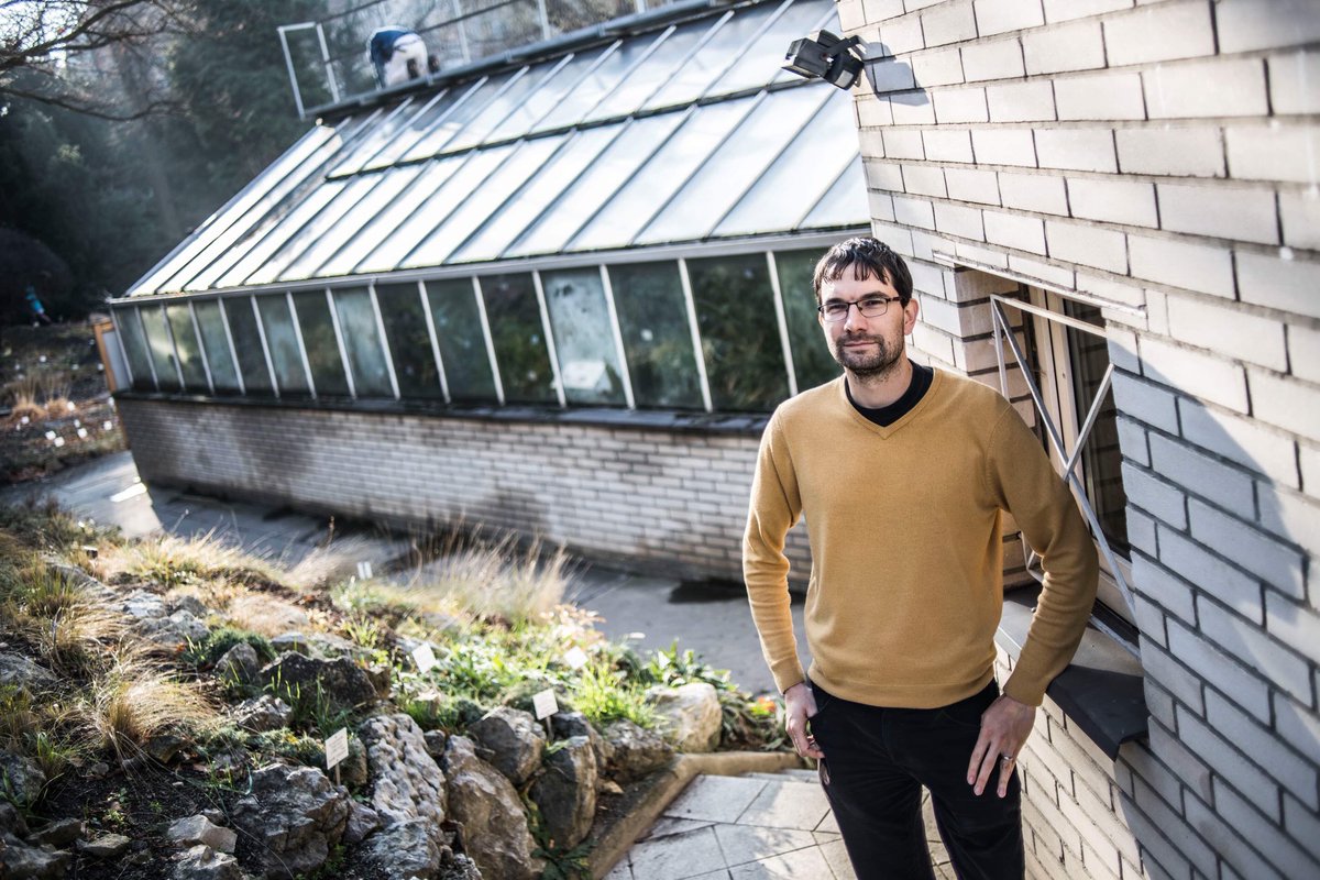 Faculty of Science of Charles University (@science_charles) on Twitter photo Filip Kolář from the Department of Botany became one of 23 young scientists supported by a five-year prestigious JUNIOR STAR grant awarded by the GA Czech Republic for the support of scientific excellence. Congratulations! #GAČR <a href="/UniKarlova/">Univerzita Karlova</a> @FilipKolar7 Filip Kolář from the Department of Botany became one of 23 young scientists supported by a five-year prestigious JUNIOR STAR grant awarded by the GA Czech Republic for the support of scientific excellence. Congratulations! #GAČR <a href="/UniKarlova/">Univerzita Karlova</a> @FilipKolar7
