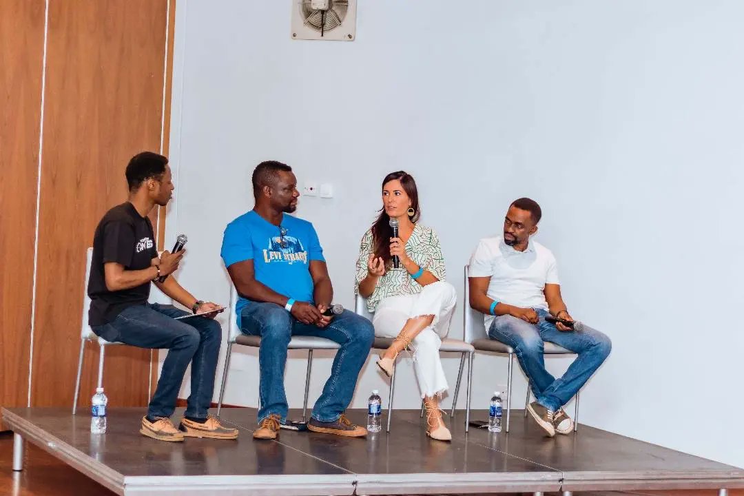 Comexposed's tweet photo. Slide 1: @Eugene_Ramirez with @simbirirai and @MusekiwaSamu and Kalai Barlow during the talks segment.  
Slide 2: the audience engaging in a Q&amp;A during the talks 
Slide 3: Electric musicial performances by VI The Law 
Slide 4: @OfficialMutupo wins best cosplayer
#comexposed https://t.co/BjcOMHlhYs