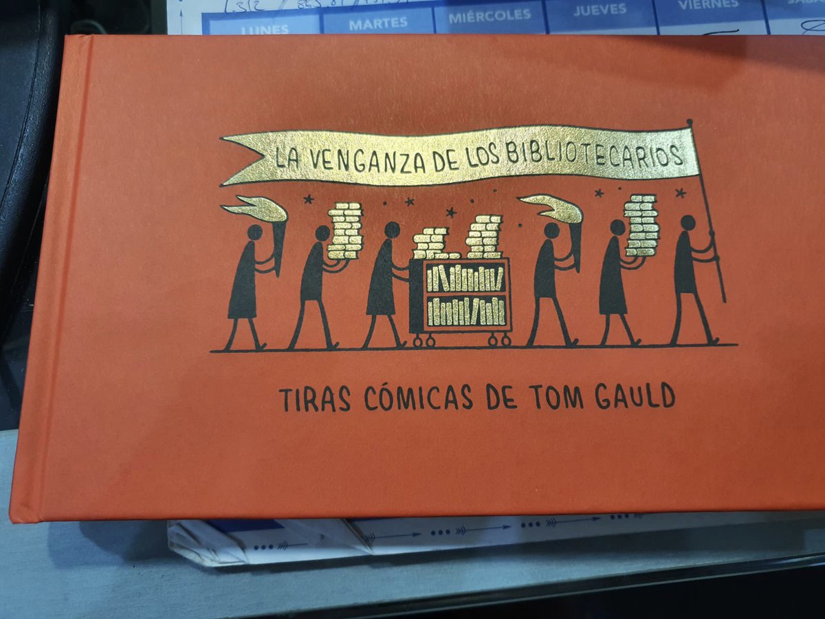 bibcadiz's tweet photo. “Lo último que querrás es tener al bibliotecario de enemigo” Un #libro de #tirascomicas de Tom Gauld que va a encantar a muchos compis #bibliotecarios https://t.co/zGToOTE3MD