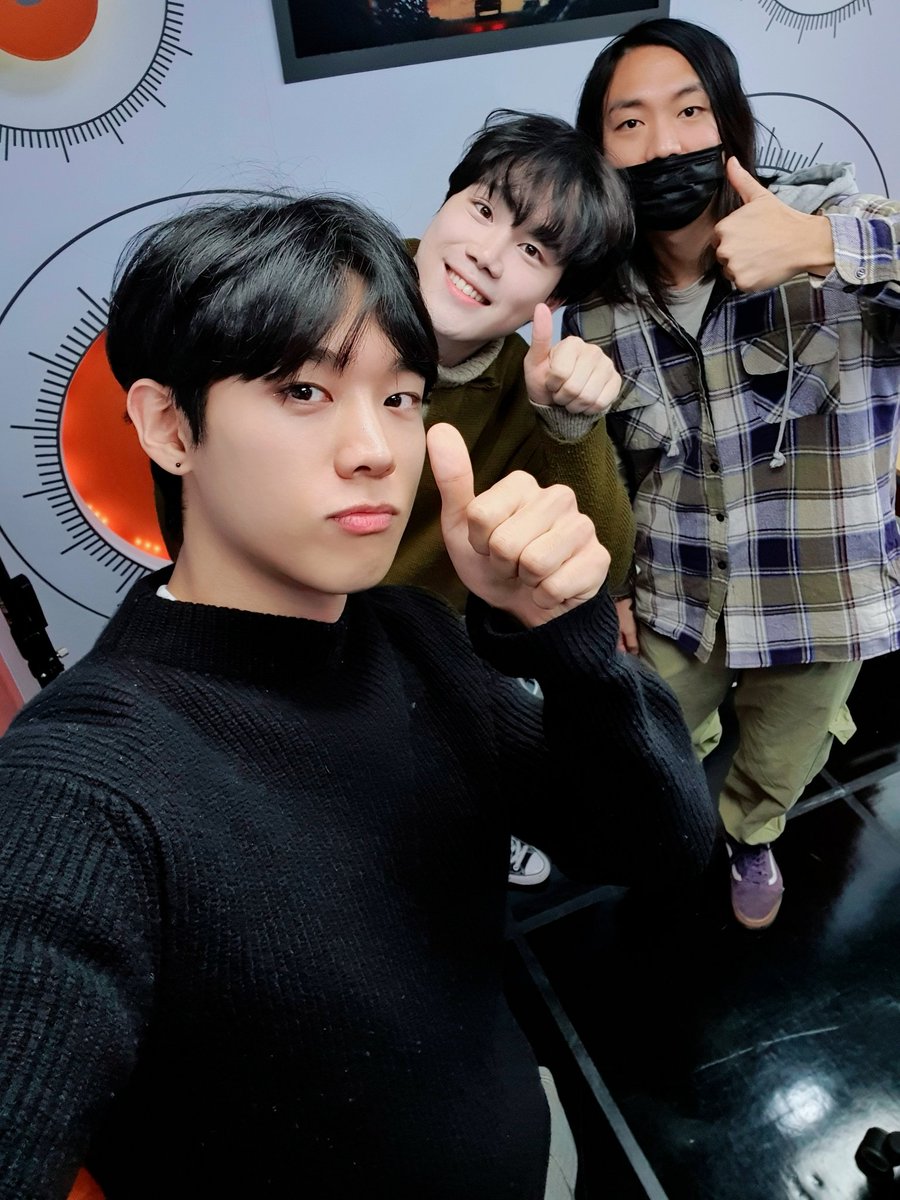 rnus_arirang's tweet photo. #RNUS

[THE CLUB : DELIGHTFUL]

Thank you for #Munan &amp; #GODAK 
and our DJ @demian_isme

#DEMIAN #데미안 #Munan #무난 #MINDU #마인드유 #GODAK #고닥
#ARIRANGRADIO #RADIONUS #아리랑라디오 #라디온어스 https://t.co/Oi8IIPdSmf