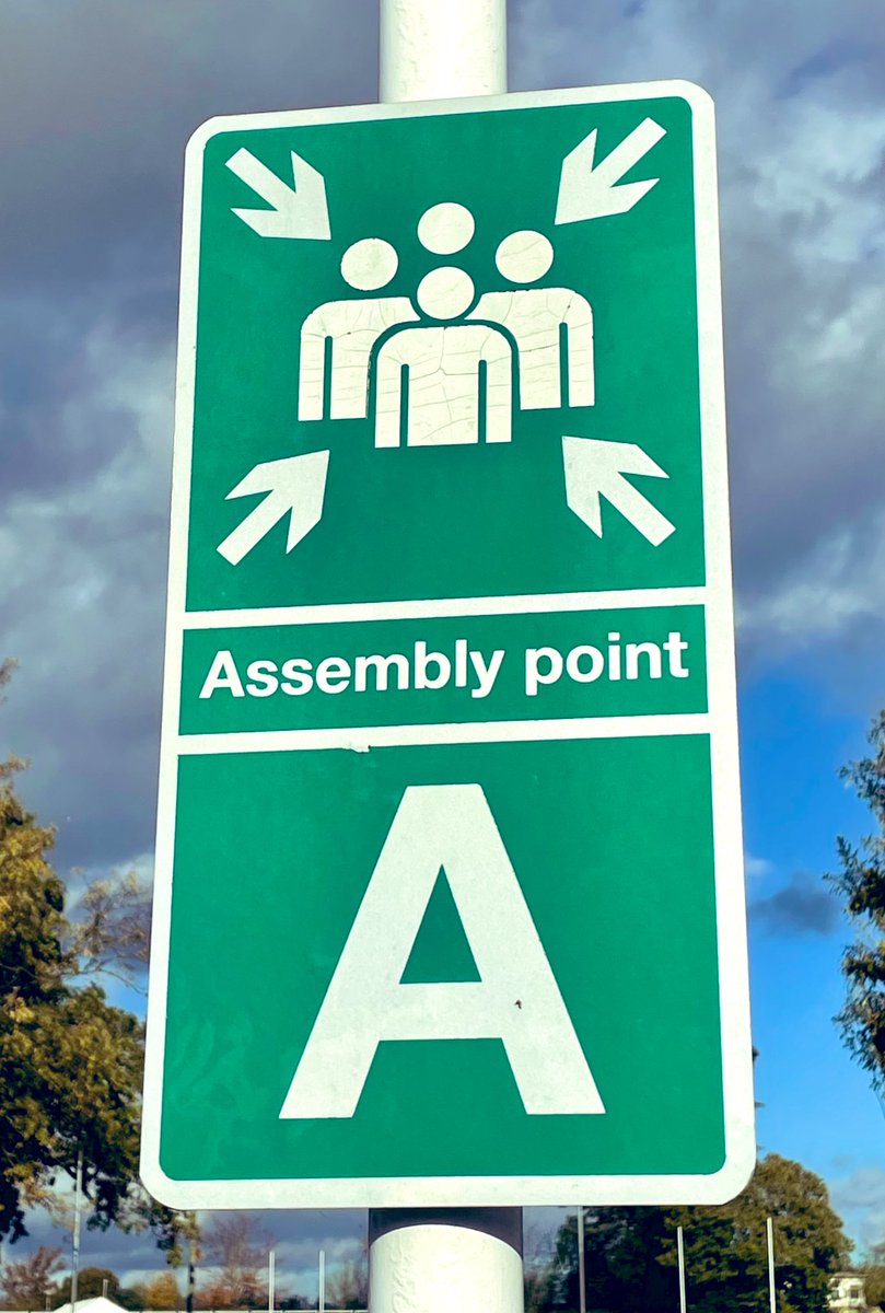 The Dad Joke Man tweet media