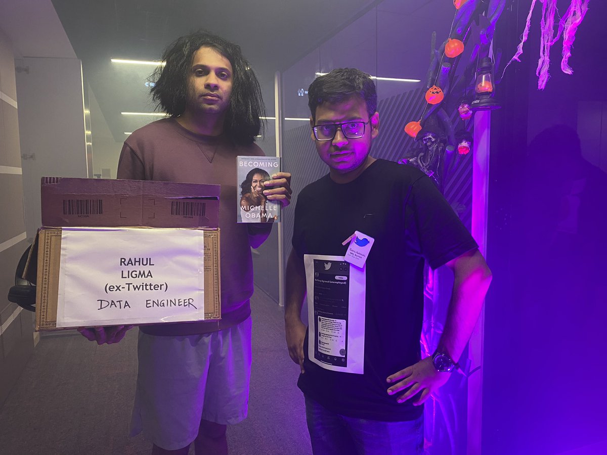 varunkhona's tweet photo. Looks like @paragjain05 (ft. @NotParagAgrawal) and I are out of a job now. Applying for open roles at @headout. https://t.co/P7ZLMuSAka