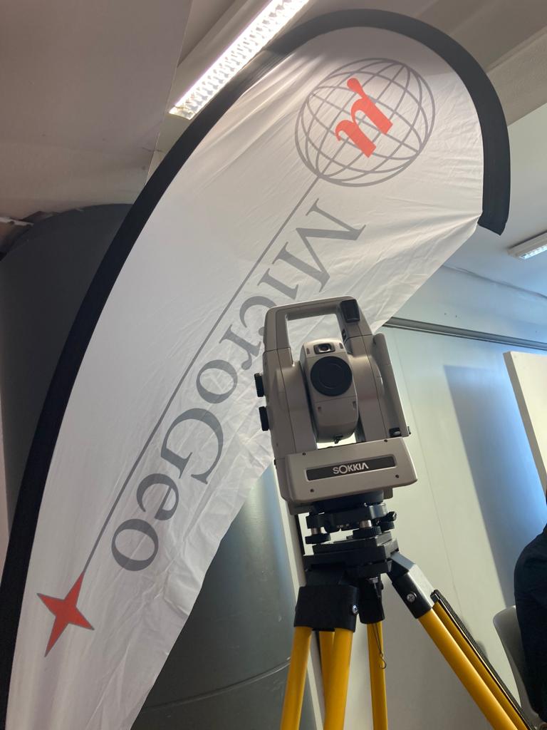 Microgeo tweet media