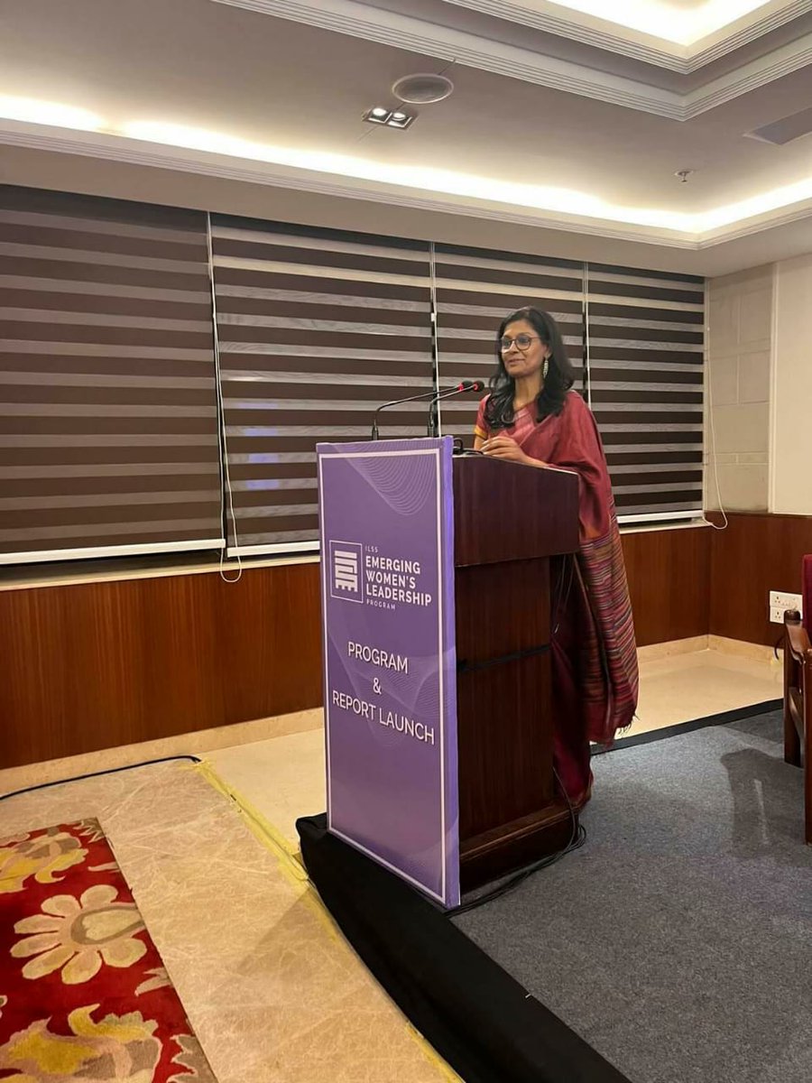 ILSS_Official's tweet image. "Till we individually don't change, the cumulative change will not happen" -  
@nanditadas, Keynote Speaker, Emerging Women's Leadership Program
#WomenInImpact #ILSS #EWLP