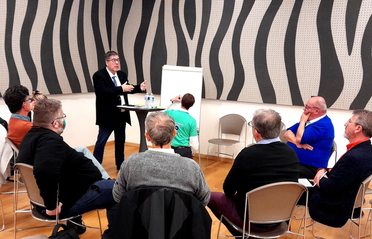 [#CNRsante] La parole aux acteurs et usagers du système de #santé : la concertation sur les questions de santé en #Lozère se prolonge par 4 ateliers participatifs sur :
#1 L'accès aux #soins
#2 La permanence des soins
#3 Les métiers de la santé
#4 La #prévention