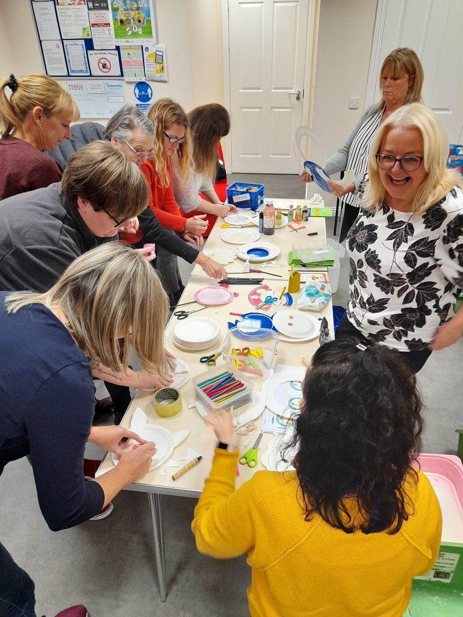 HomeStartAngus's tweet image. We had great fun on our training day with some of our volunteers doing messy play. Thanks to Stephanie from @SmartPlayNtwrk for coming along to lead the training.