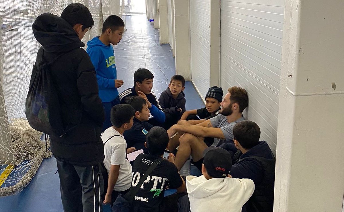 pennsylvaniartc's tweet image. Congratulations to Tyler Berger on winning a silver medal in his first international tournament and his first competition as a PRTC Senior Athlete!

Tyler placed 2nd at the Kunayev DA in Kazakhstan. He gained a few local fans as the kids loved him in Taraz City!

📸: @CoachSlay