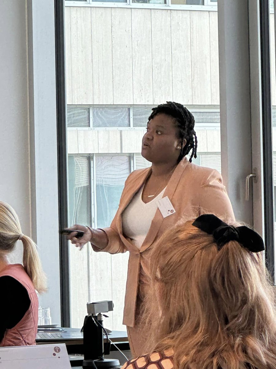 UDELDRC's tweet photo. #DRC faculty & students enjoyed a fantastic #NEEDS2022 meeting in Copenhagen. Thank you @COPE_KU & @EmmanuelRaju7 (DRC scholar alumnus) for hosting such insightful talks, the PhD workshop, & the opportunity to again connect with so many of our colleagues face-to-face. (1/2) https://t.co/m4wrxzeno4