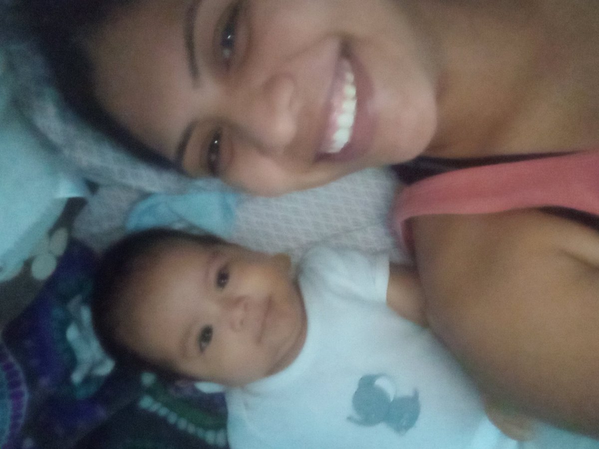 YaminMtzRios's tweet photo. Como no amarlo si hace que mis mañanas, mis desveladas sean las mejores 😚😚 #Viernes #HSMM 🤩🤩 https://t.co/BvIeUmbWs3