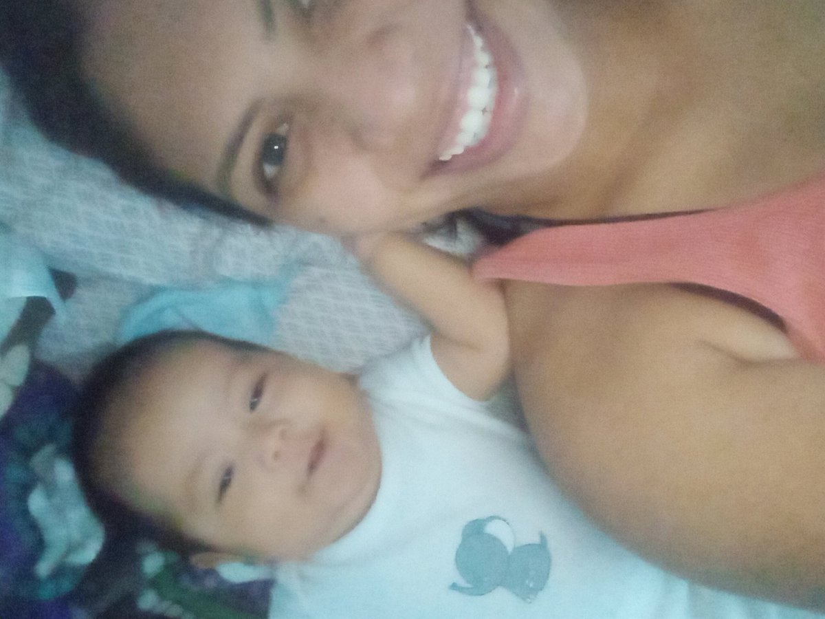 YaminMtzRios's tweet photo. Como no amarlo si hace que mis mañanas, mis desveladas sean las mejores 😚😚 #Viernes #HSMM 🤩🤩 https://t.co/BvIeUmbWs3