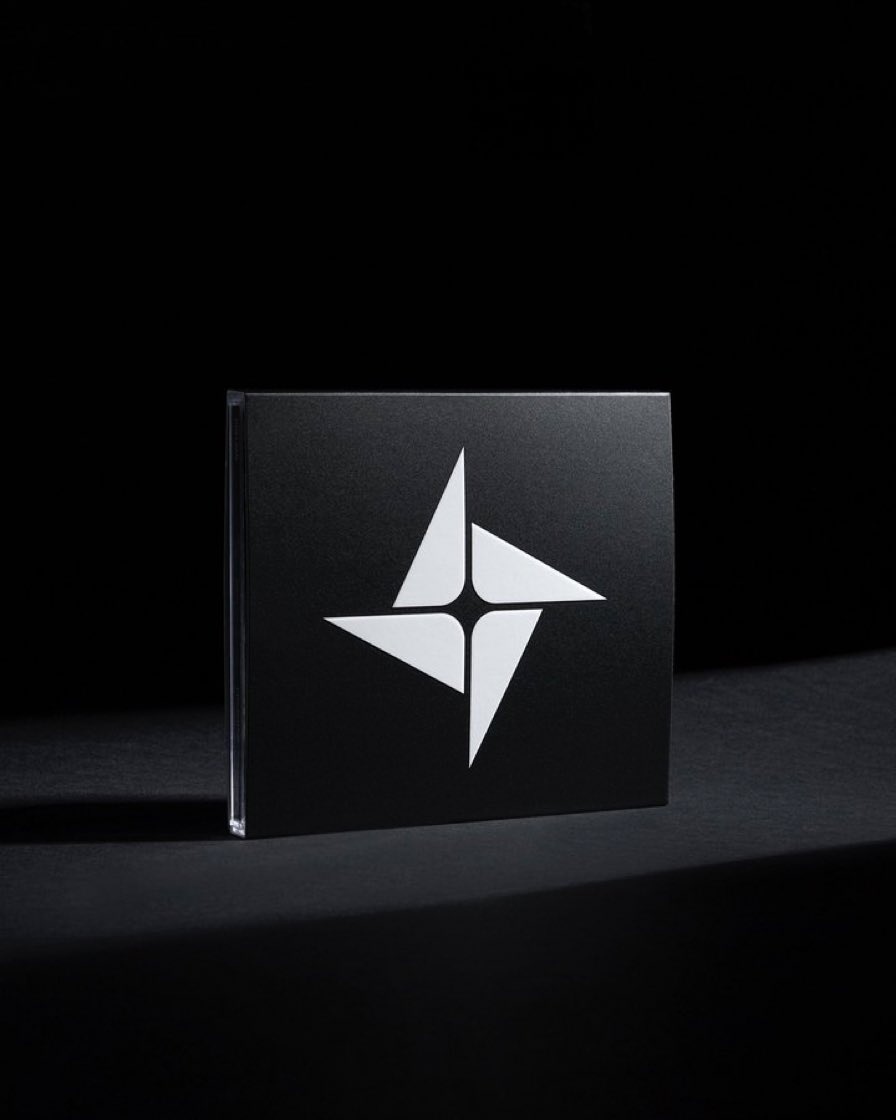 Punchline_Orel's tweet photo. 🥳 OrelSan réalise 44268 ventes avec « Civilisation Perdue », lors de sa première semaine de vente 🔥 https://t.co/hBLqjqxkQZ