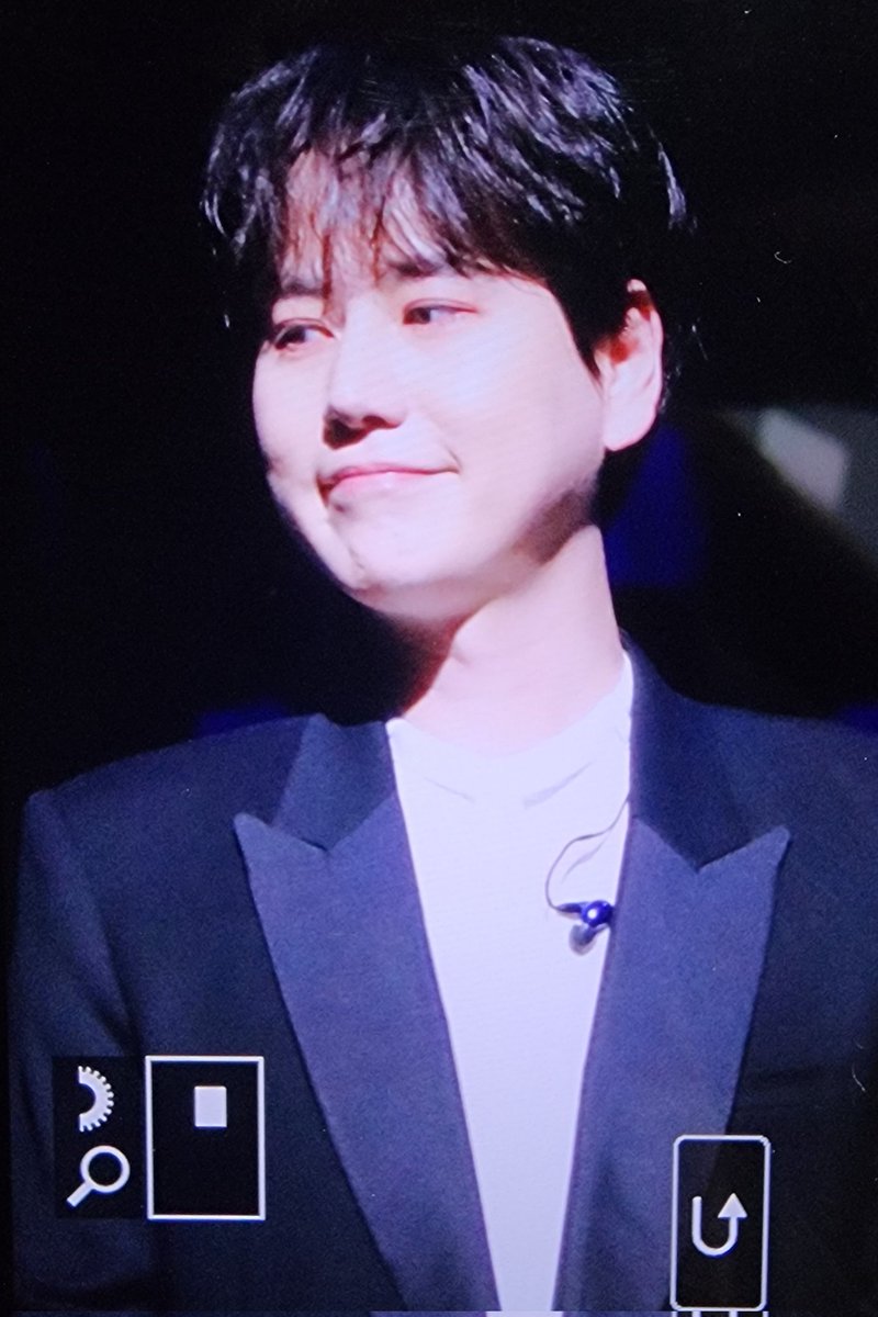 221104 브랜든리 뮤지컬 심포니 앙콘 pre
U・ᴥ・U💜
#규현 #KYUHYUN