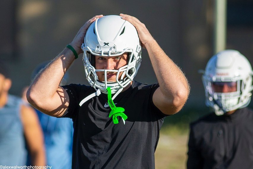 TSPirates's tweet photo. Back to practice tomorrow morning 🌤 #tarponsprings #pirates #football #talkinaboutpractice
📸: @ajohnny_09 https://t.co/7z61Egu9FL