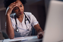 CClinicJournal's tweet photo. In a recent study, participants who worked many hours in a stressful job were qualified to have a diagnosis of moderate to severe depression compared to those who worked less hours. Click to learn more.

https://t.co/uQe7hWIzNK https://t.co/JpzOBX0ttS