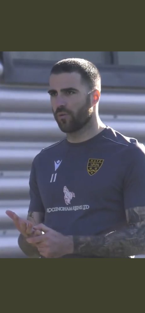 Fantastic to see <a href="/JoanLuque19/">Joan Luque</a> back in training…🙏🙏🟡⚫️🟡⚫️ <a href="/maidstoneunited/">Maidstone United</a>