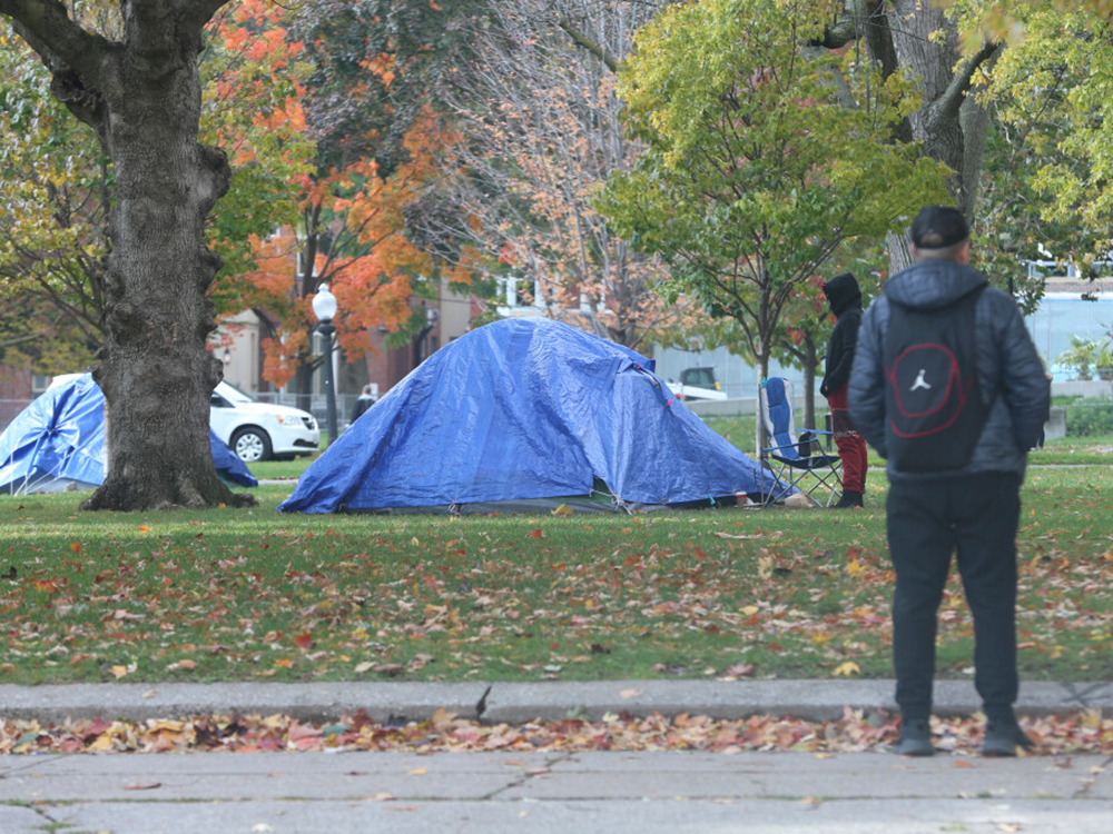 nationalpost's tweet photo. Canadians are fed up with homelessness, and many think government is making it worse https://t.co/cNMflrrmkY https://t.co/oPCeLCKuTa
