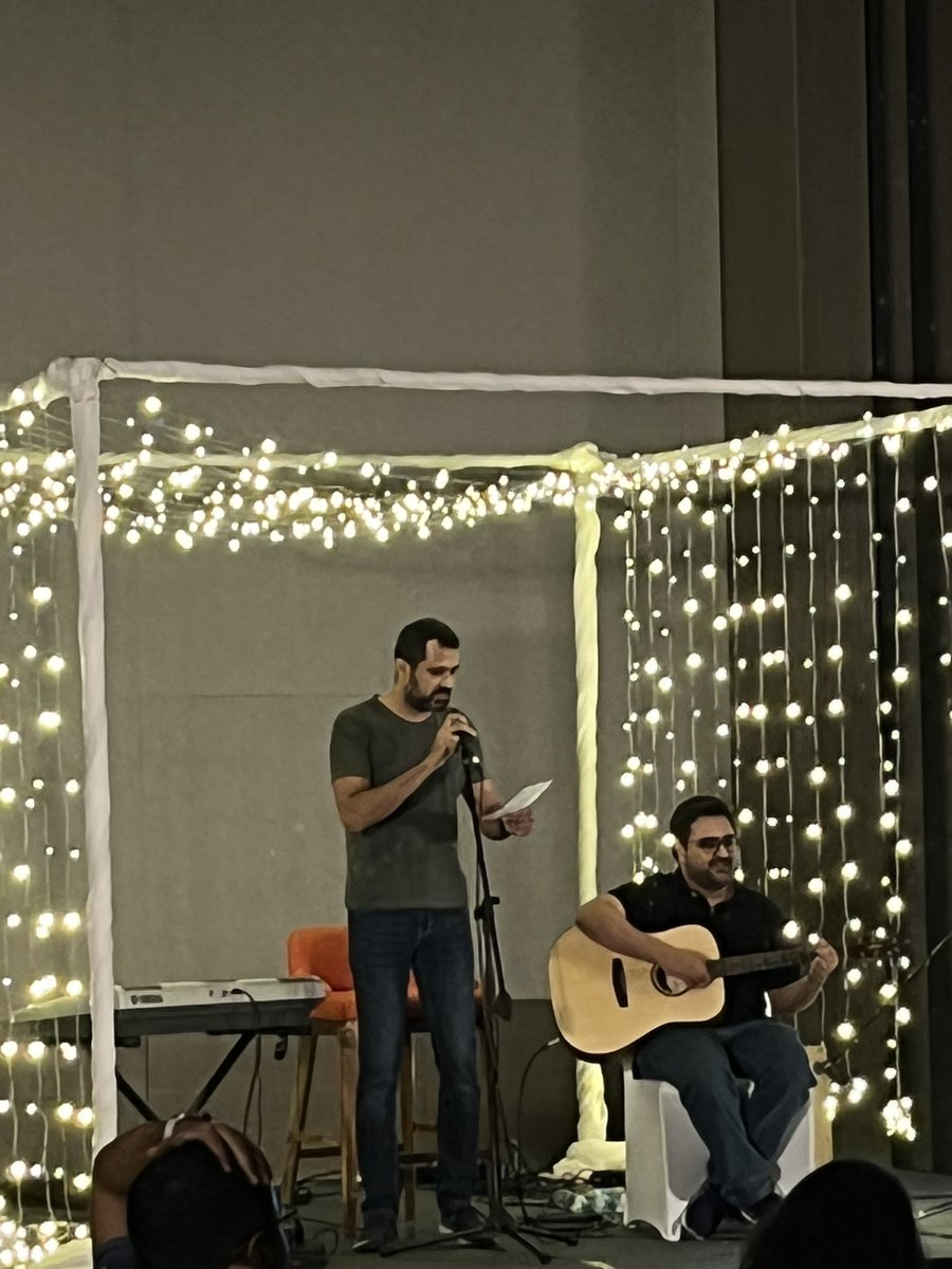 ananyasinghal's tweet photo. @banglani killing it. Definitely need lyrics to the song. 🥲 https://t.co/k5eXrj4jFT