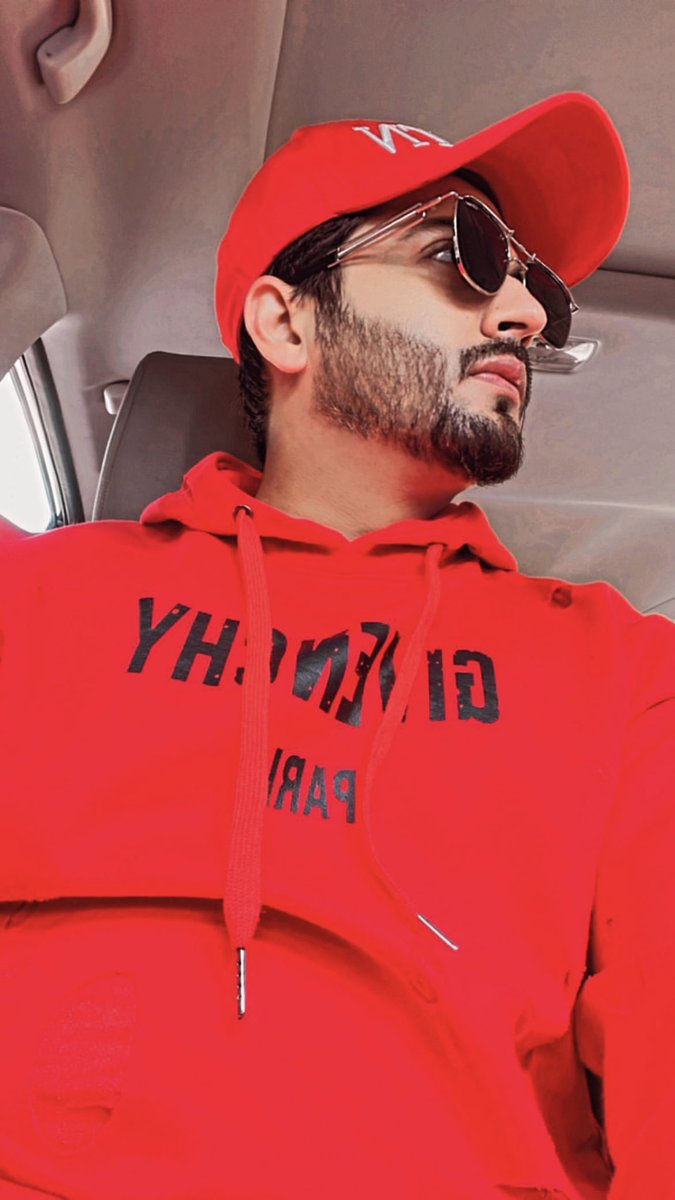 preeran_2's tweet photo. DD in red ♥️😭

#DheerajDhoopar #DheeShra #PreeRan #rky #tkl https://t.co/a1mPwF0tay