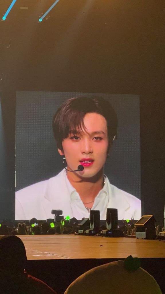 flyinghaechan's tweet photo. Lee haechan cakep bgt nak sopankah anda seperti itu 😭🥹  #TheLinkinJKT https://t.co/A6svKyk9I6