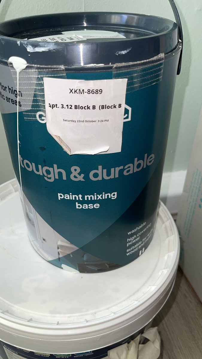 AYmussadesign's tweet photo. @bandq_help this paint was at the 2nd hand sale section and labled at the lid for £15, found out that i paid full price after the fact. How can i request £20 refund pls and thank https://t.co/ohN3cbhiFu