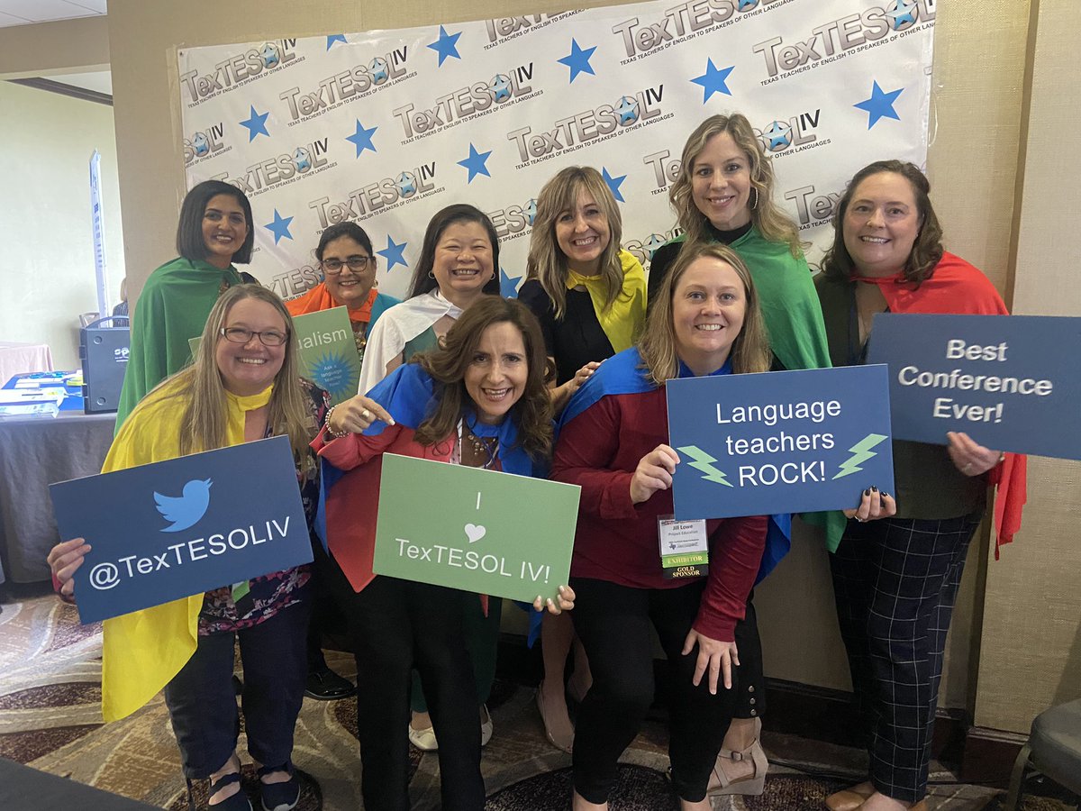 Come take at picture at our photobooth! #TexTESOL22 #Eduheroes #PLN @DrCarolSalva @AnnaTeachesMLLs @hand_allie @ProjectELL