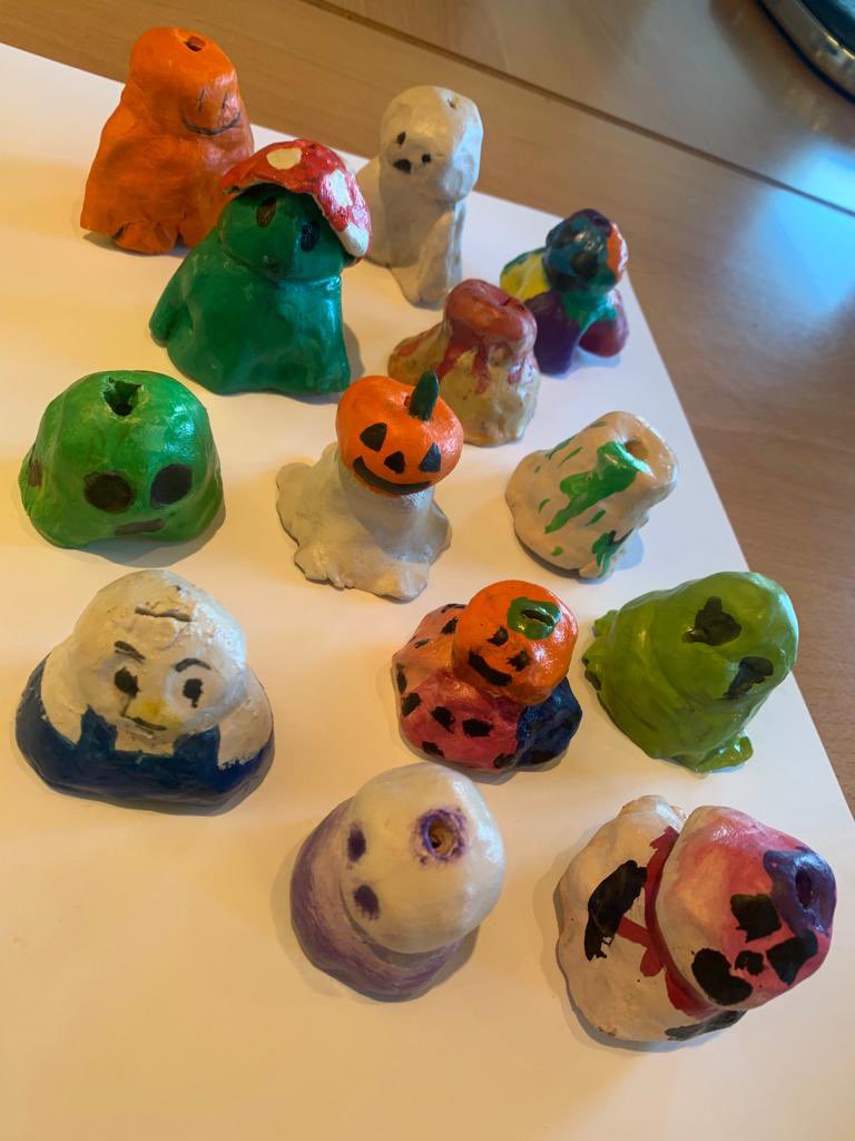 DramaArtMusic's tweet photo. Our lunch time clay club is now on THREE times a week and they have been productive. 

If you are interested and want to join, pop by Miss Arnold. 

#clayclub #commitment #lunchclubs #artanddesign #skillsbuilding #seasonal #extracurricular https://t.co/eFDqHARCDI