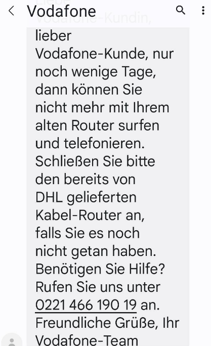 Saishuni's tweet photo. @vodafoneservice Tag. Bei meinem Vater ist der "bereits von DHL gelieferte Kabel-Router" nie angekommen. Jetzt hat er weder Internet noch Telefon. Bei der angegebenen Telefonnummer geht nach ewiger Zeit in der Warteschleife keiner ran. Was tun? https://t.co/rnv2FbA2ED