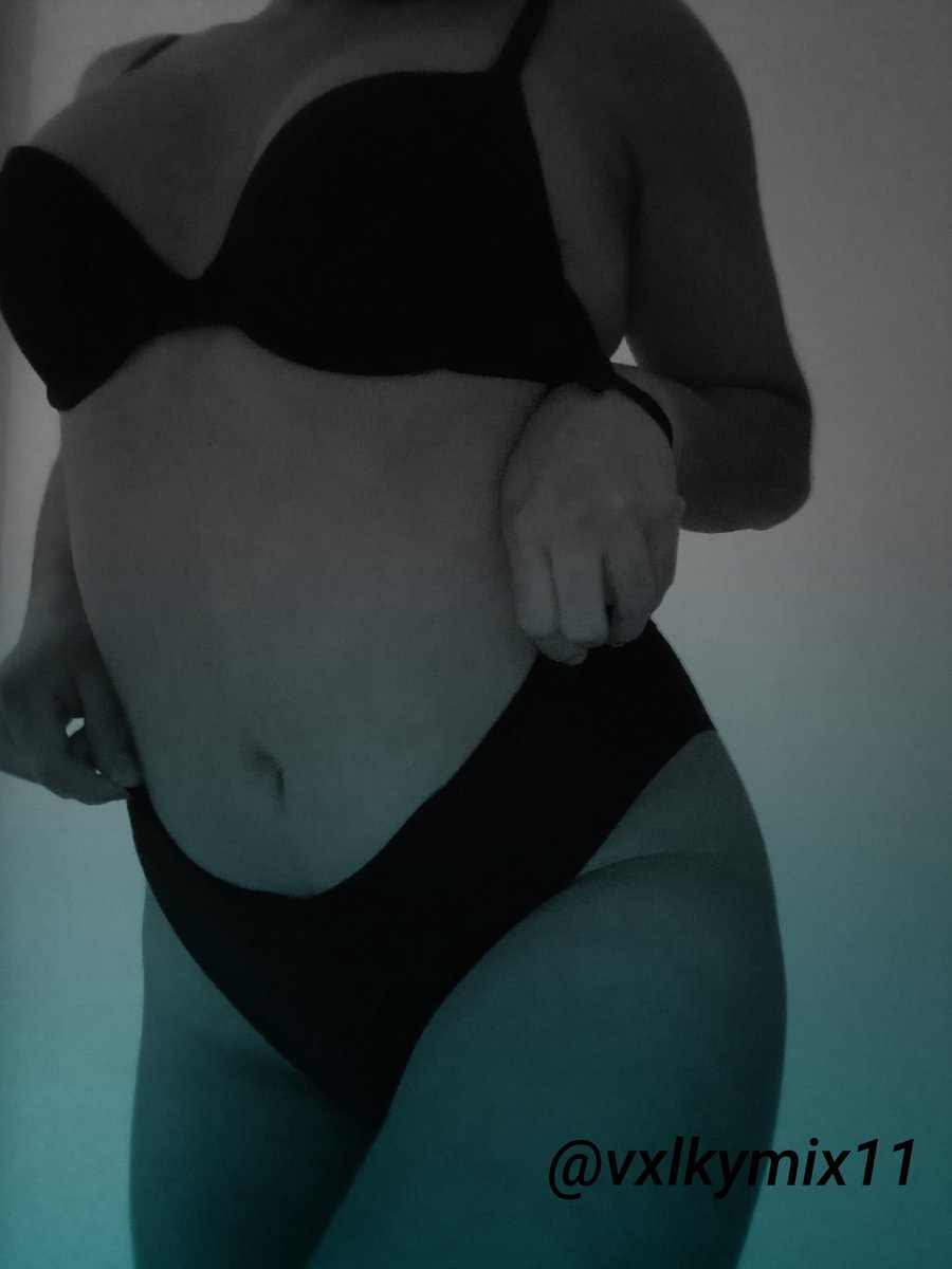 Krzbruk's tweet photo. Si llegaras a tu casa y me encontrarás así, ¿Qué sería lo que me harías? 🔥
Síganme en ig para +🔞 https://t.co/GnaeWdWS3A

#nsfwtw #SugarBabies  #SugarDaddySerious  #casasola #DesnudArte https://t.co/DdAs7WZadN