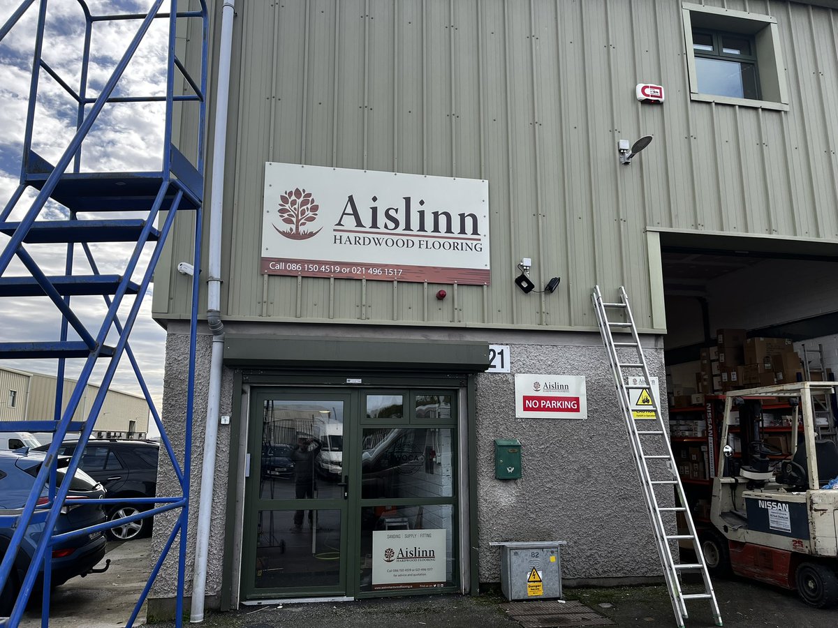 A very proud day for us today at Aislinn Hardwood Flooring as signs are installed on our headquarters - thanks to <a href="/B2BVincent/">Vincent Scanlon</a> and the team <a href="/B2BSignsPrint/">B2B Signs & B2B Print</a> for working with us on this project #familybusiness #growth  #advertising #AislinnHardwoodFlooring #Cork #exchangebusinesspark
