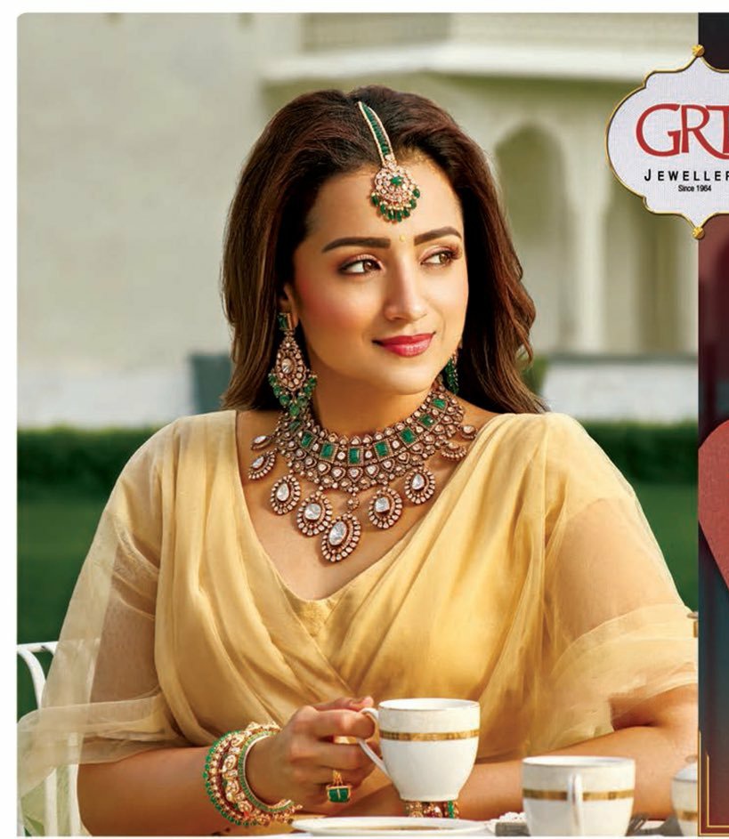 FguetLOVIAE7j-2?format=jpg&name=medium