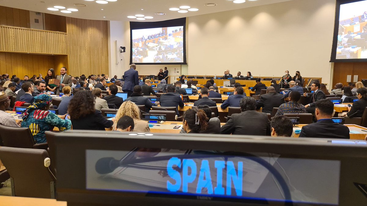 🇪🇸 España estará representada por primera vez en la Comisión de Administración Pública Internacional de la ONU tras el nombramiento hoy del diplomático español Xavier Bellmont.