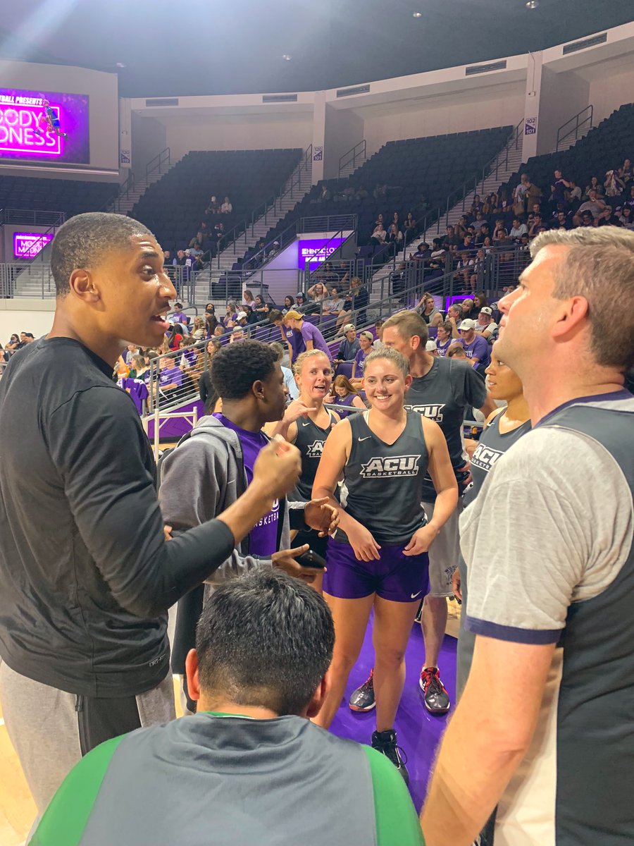 ACU_MBB tweet picture