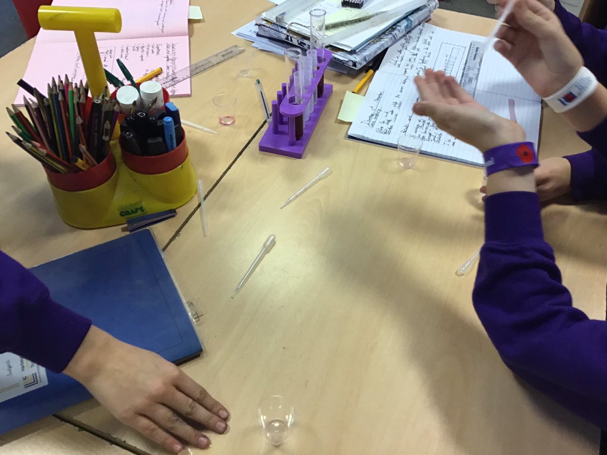 WBJYear5's tweet photo. Exciting afternoon creating our own enquiry questions and following own enquiry #WBJS science @WBJJuniorSchool @HarbourLearning https://t.co/Y0eqDnuZxl