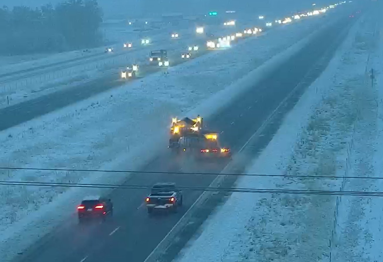 Picture of the tow plow headed east on I-90