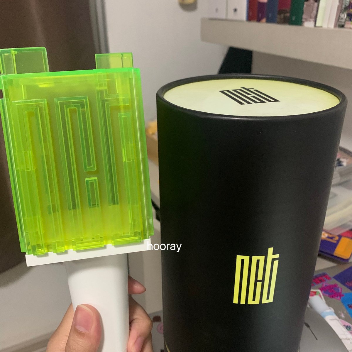 เพื่อนฝากขายค่า✨

แท่งไฟ nct บงวุ้นกรอบ
—ตัวแท่งไฟสภาพดีมากๆ ใช้ไม่ถึง 2 ครั้ง มีแค่ตัวกล่องด้านบนที่สีซีดนิดนึงค่า
1,300 บาท ไม่รวมส่งค่า

พร้อมส่งค่า dm ได้เลยคับ🤍
#ตลาดนัดnct #ตลาดนัดnct127 #ตลาดนัดnctdream